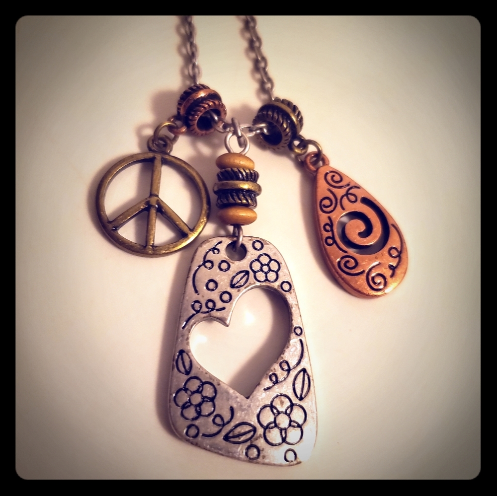 Lia Sophia Mixed Metals Necklace